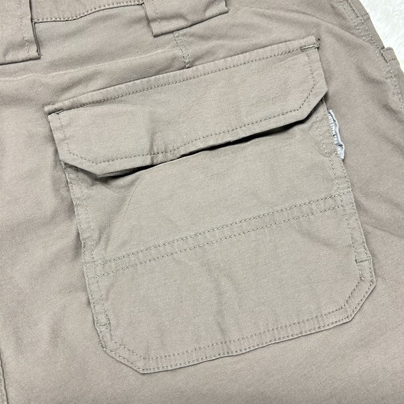 Duluth Trading Cargo Pants Mens 44x30 Beige Flex Dry On The Fly Performance - Picture 13 of 16